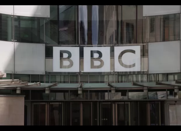 Ex-BBC star predicts BBC's demise in 10 years.
