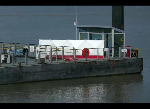 A corpse was removed from River Thames following its detection near the pier.