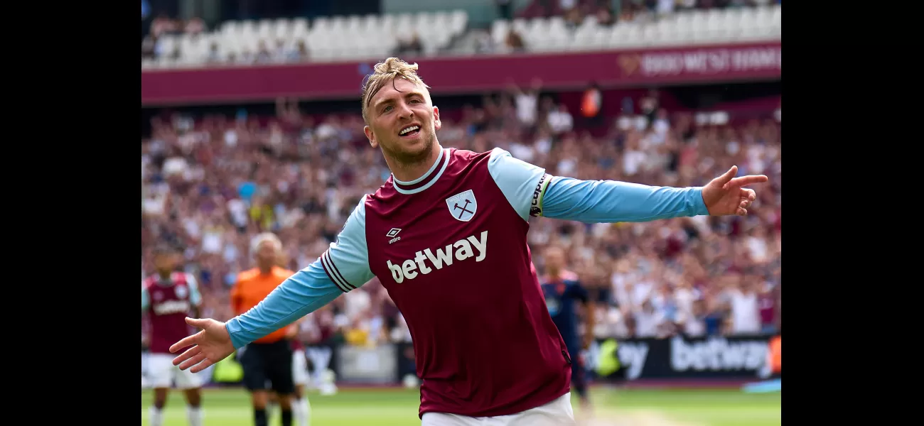 West Ham's Jarrod Bowen has set a goal to win a trophy, as the team is expected to exceed expectations in the Premier League this year.