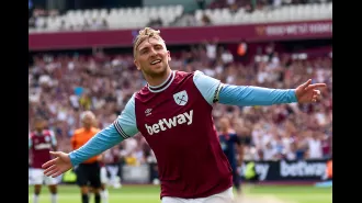 West Ham's Jarrod Bowen has set a goal to win a trophy, as the team is expected to exceed expectations in the Premier League this year.