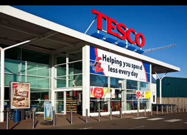 Vegan burger recall by Tesco due to melting middle causing burn risk.