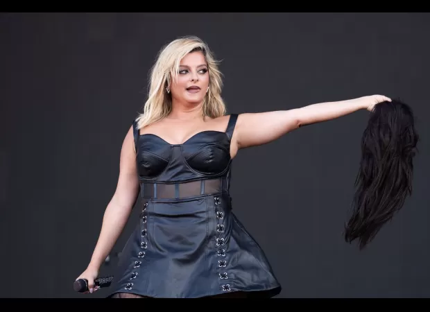 Pop singer breaks down in tears after getting 'threatened' while traveling.