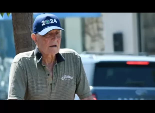 An 84-year-old James Bond actor is now using a walking frame due to his declining health after retiring from the entertainment industry.