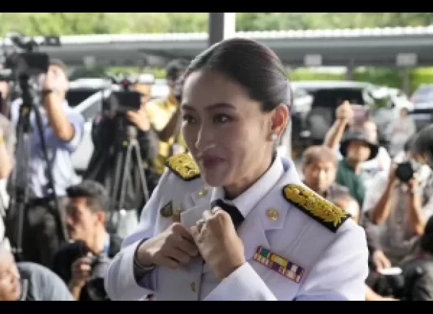 Paetongtarn Shinawatra is approved as Thailand's new prime minister by the king.