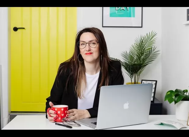 Years of negative comments stopped me from getting glasses, even though I needed them.