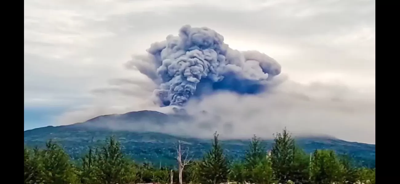A powerful earthquake causes a volcano to erupt, leading to a 'code-red' warning for aircraft.