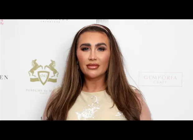 Goodger shares how she lost friends after her child's passing.