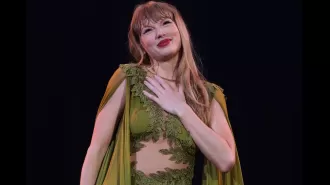 Taylor Swift's fans go wild as she ends her London tour dates with a surprise guest.