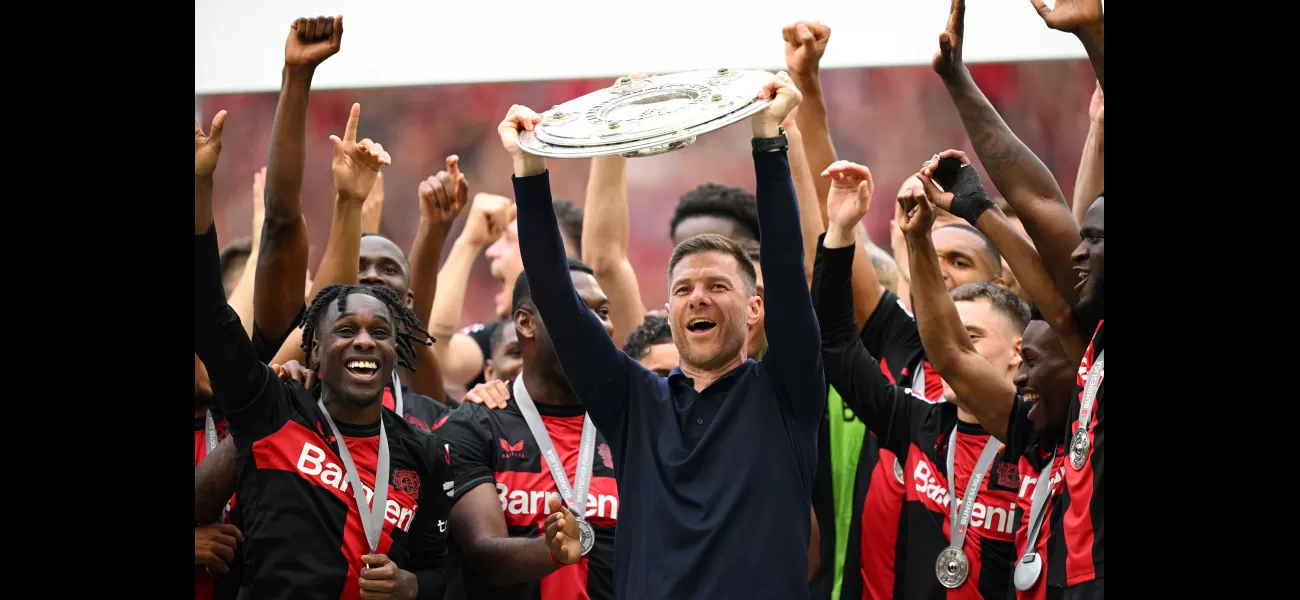 Rafa Benitez confirms Xabi Alonso was set to join Arsenal.