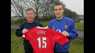 Liverpool almost signed Man Utd's Vidic, according to Benitez.