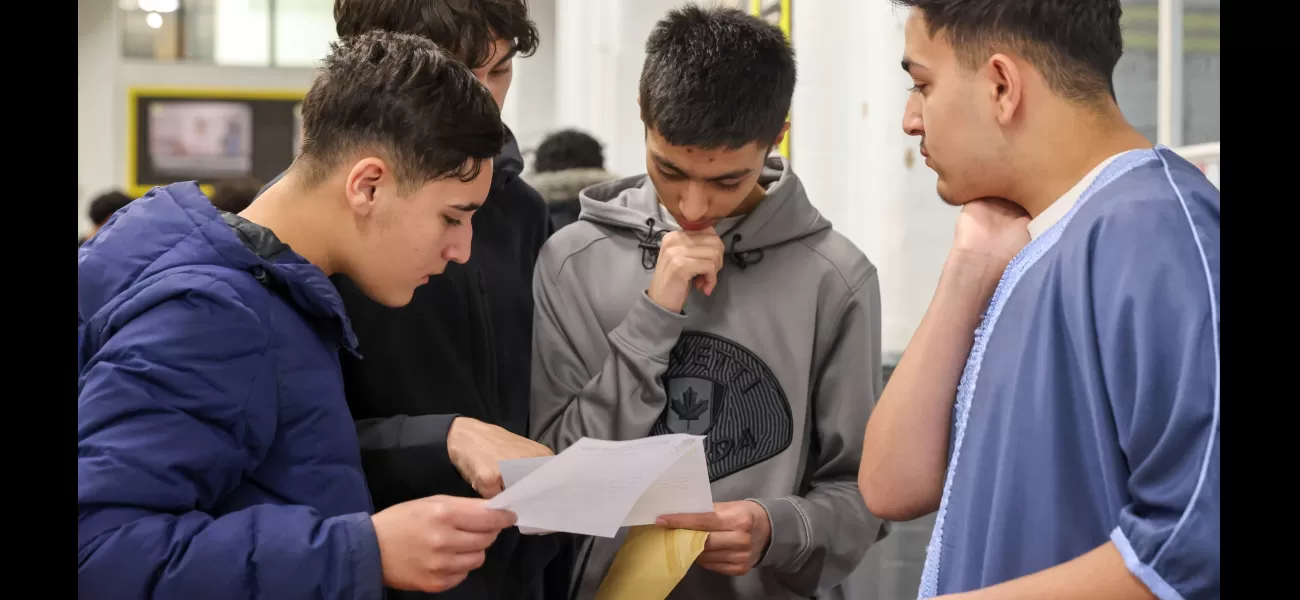 GCSE pass rates decreasing for third consecutive year in the UK.
