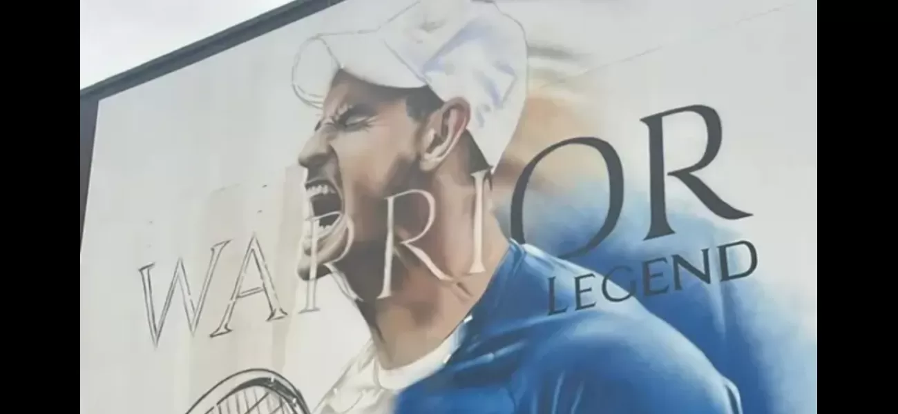 Andy Murray, who learned to play tennis in Dunblane, has been recognized with a 20ft mural at the local tennis club.
