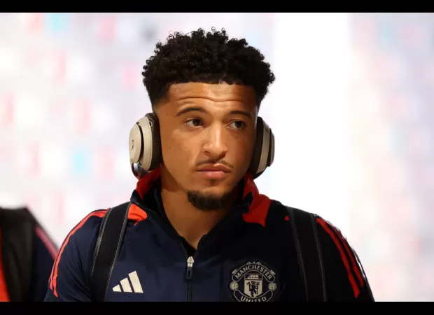 Barcelona wants to temporarily acquire a rejected player from Manchester United.