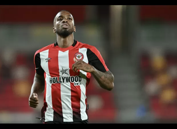 Brentford's Ivan Toney's agent, Alan Pardew, wants him to join Arsenal.