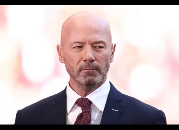 Shearer wants Chelsea player to switch to another Premier League team due to feeling undervalued.