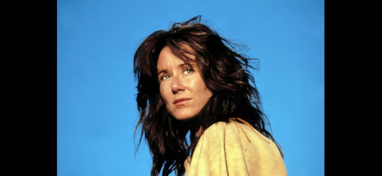 A 1990s movie star defies aging, still recognized 30 years after being nominated for an Oscar for their popular film.