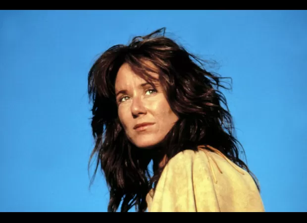 A 1990s movie star defies aging, still recognized 30 years after being nominated for an Oscar for their popular film.