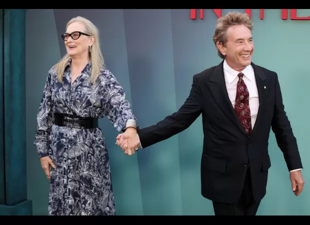 Fans think Meryl Streep and Martin Short are a couple after seeing their adorable moment on the red carpet.