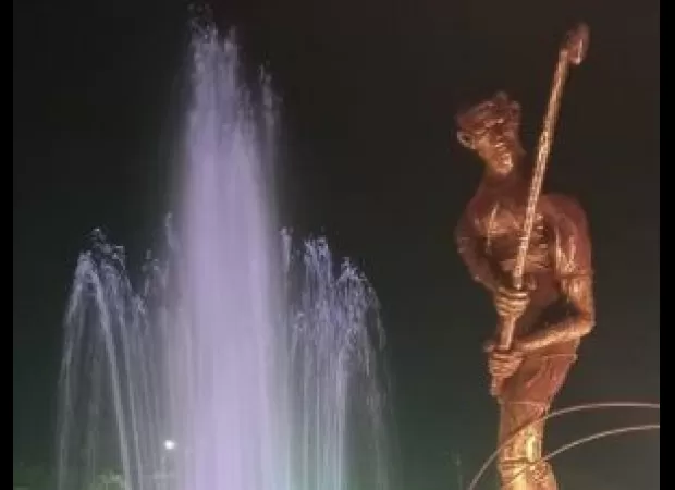 People in Rourkela are waiting for the fallen statue to be restored.