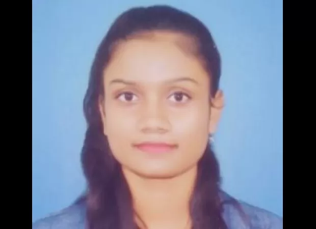 Female college student passes away due to uncommon illness.