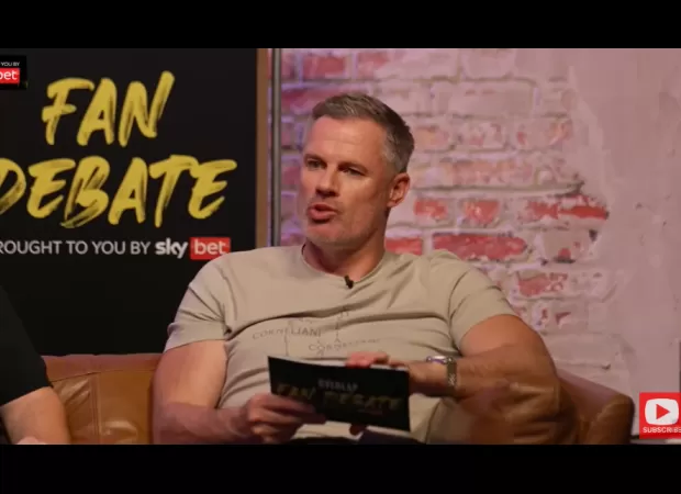 Carragher thinks Man Utd will make surprising deal for Chelsea player.