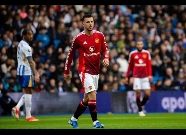 Erik ten Hag gives update on Mason Mount's injury following his substitution during the first half of the game against Brighton.