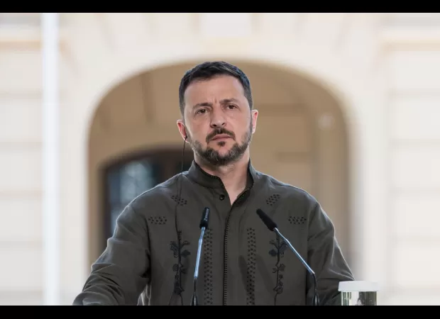 Ukrainian President Zelensky suggests new weapon and belittles Putin's health.