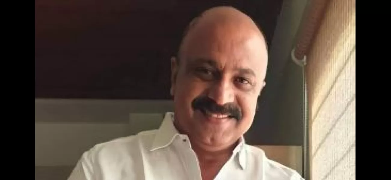 Director Ranjith and actor Siddique resign from positions after being accused of mistreating others in Malayalam film industry.