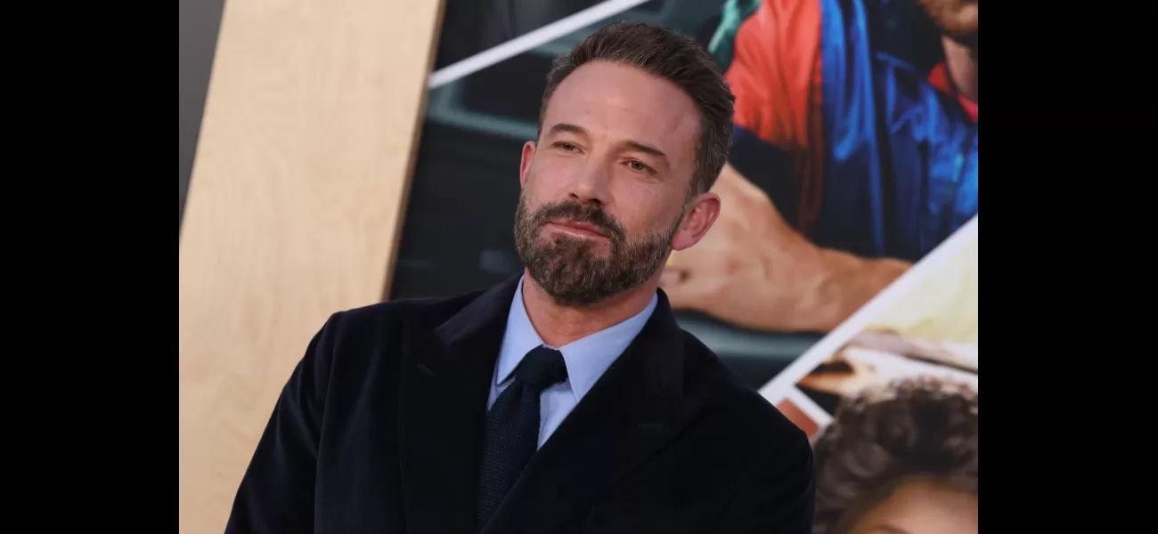 Ben Affleck is supposedly hanging out with a new lady who bears a striking resemblance to his former partner.