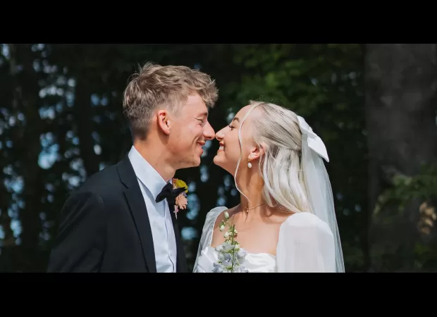 Our wedding only cost £3000 thanks to Airbnb and Domino's!