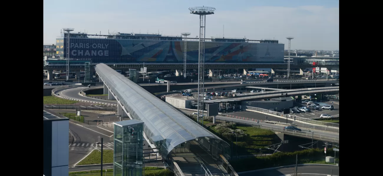 Police evacuate major European airport due to bomb threat.