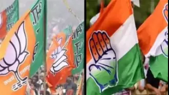 Congress criticizes Odisha CM for criticizing BJP-PDP alliance after his remarks on Kashmir issue.