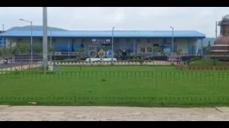 Inclement weather halts governor's plane from landing in Rourkela.