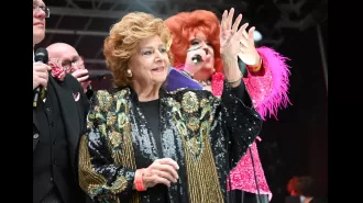 Legendary Coronation Street star Barbara Knox delivers heartfelt message after tearful final episode.