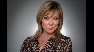 Actress Claire King thanks her co-star for stopping negative comments about her age on the set of Emmerdale.