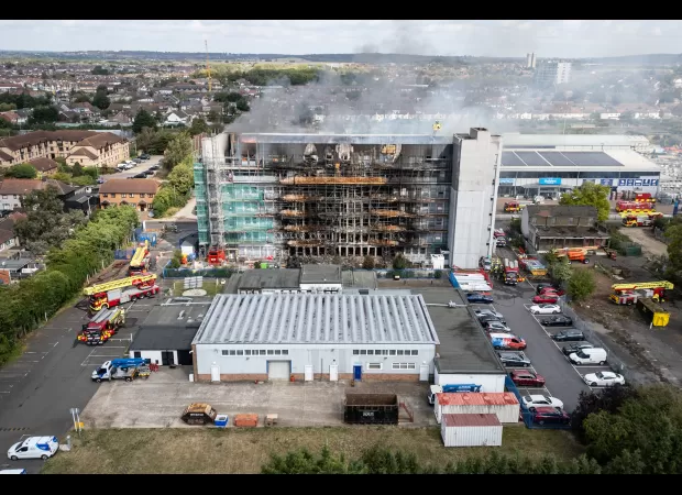 A fire in London raises concerns over safety and receives criticism.