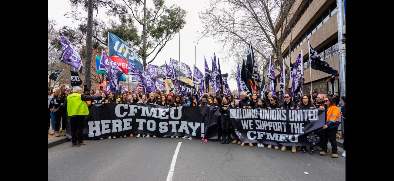 Construction workers across the country go on strike in large numbers.