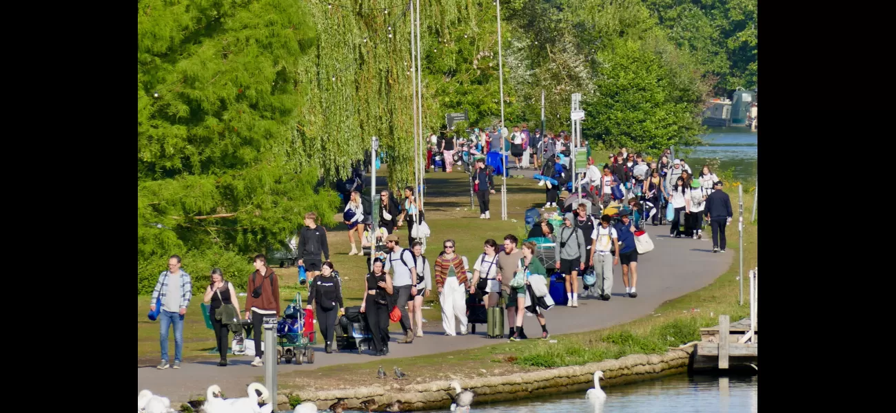UK's Met Office predicts extreme heat, with temperatures set to rival Spain's, in the coming days.