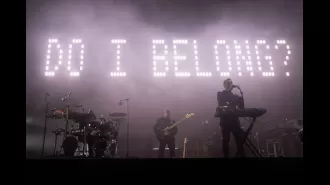 Popular 90s group astounds audience with 