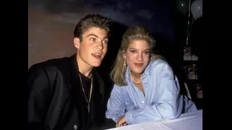 Famous 90s TV stars were separated for almost 2 decades because of their former partners.