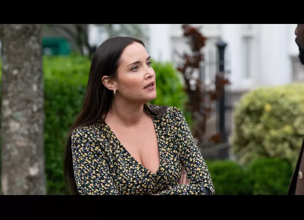 Lauren is traumatized by a family member's death on EastEnders and is taken to the hospital.