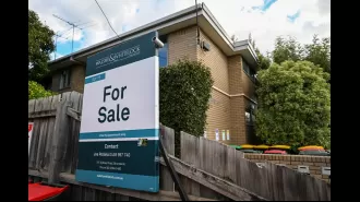 Aussies struggle as home loans eat up paychecks.