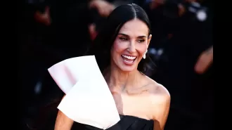 Actress from the 1990s considered leaving entertainment industry due to public's fixation on her physical appearance.