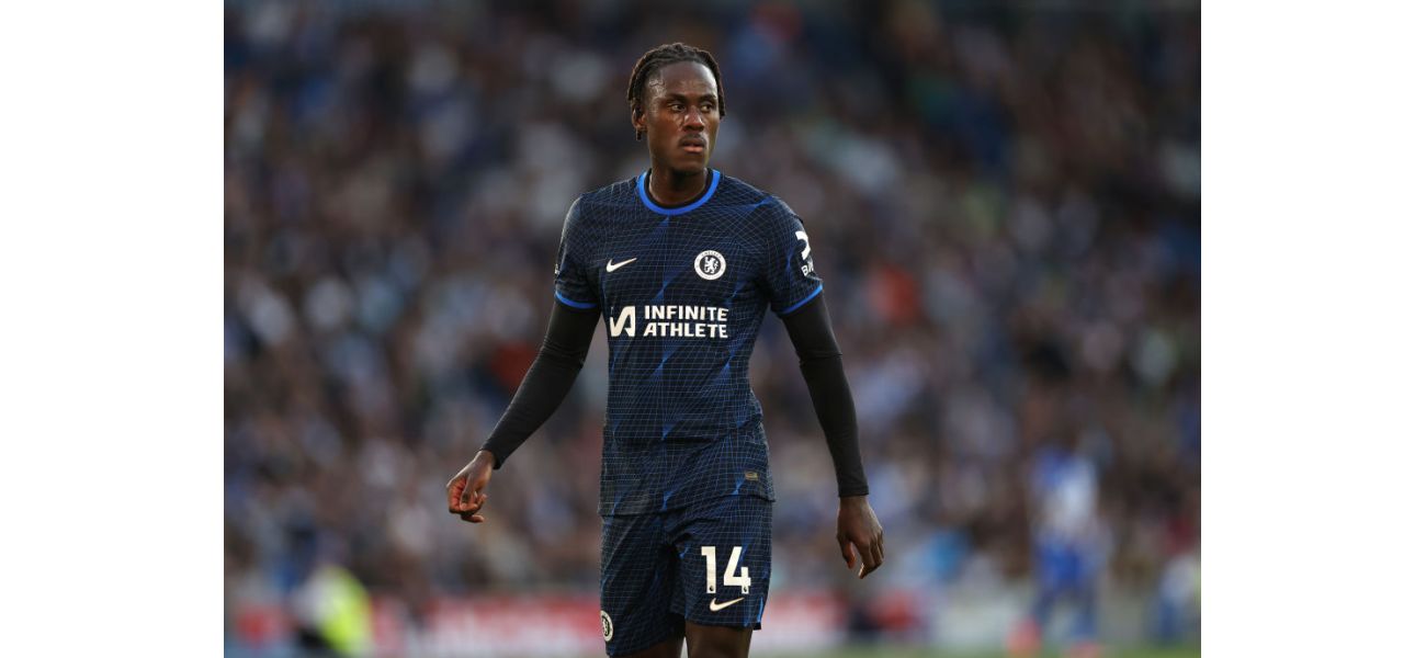 Crystal Palace want to sign an Arsenal player while also showing interest in a Chelsea player who is currently not playing for the club.