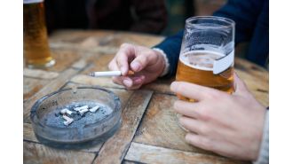 New plans could ban outdoor smoking at pubs and clubs.