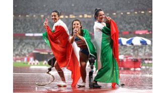 Has anyone ever participated in both the Olympics and Paralympics?