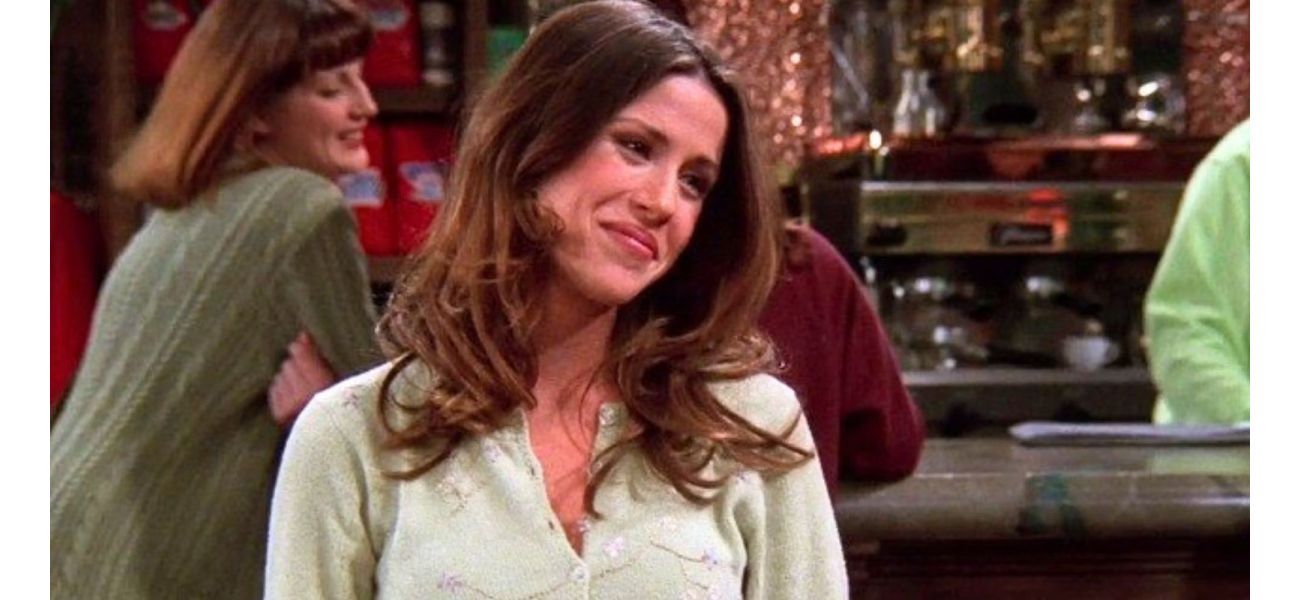 The actor who played Joey's worst girlfriend on Friends hasn't aged a day even after 25 years.