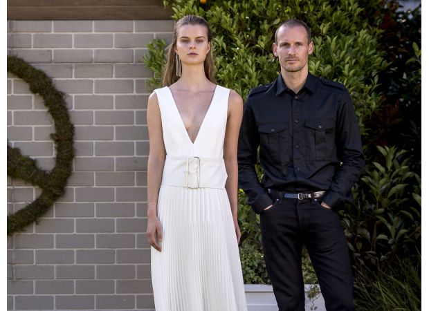 Dion Lee, an Australian clothing brand, will shut down as no buyers could be found.