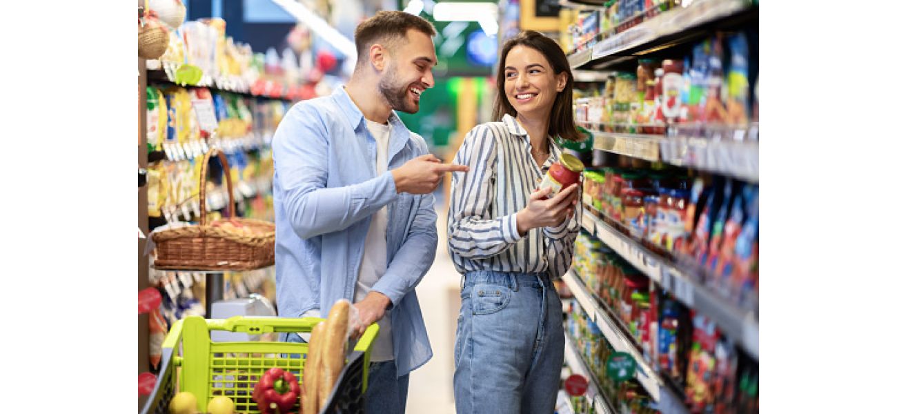 People are using a secret code at supermarkets to find love while shopping.