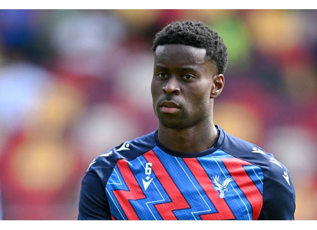 Crystal Palace manager Glasner ends Guehi transfer saga by making final decision.